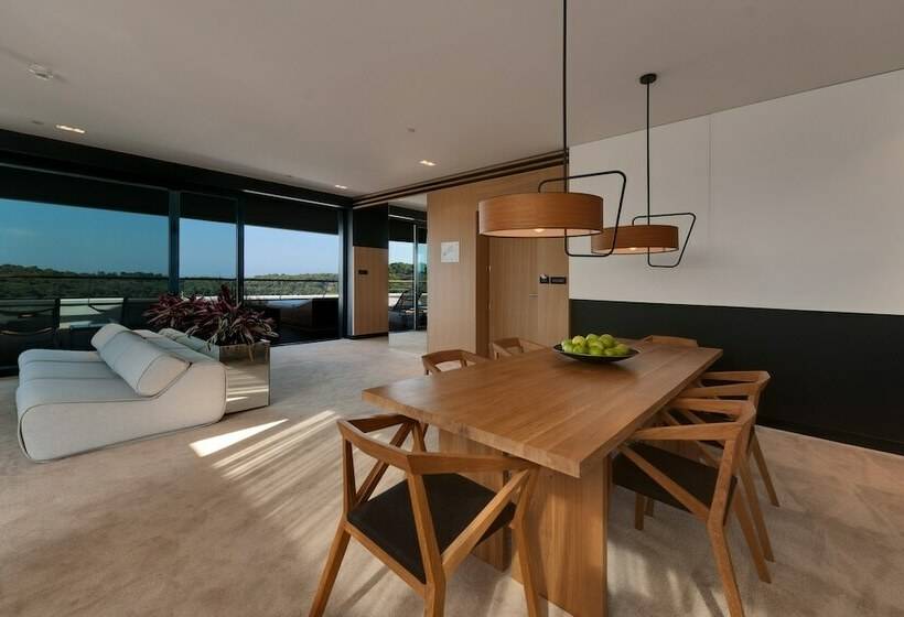 Люкс, Lone Hotel By Maistra Collection