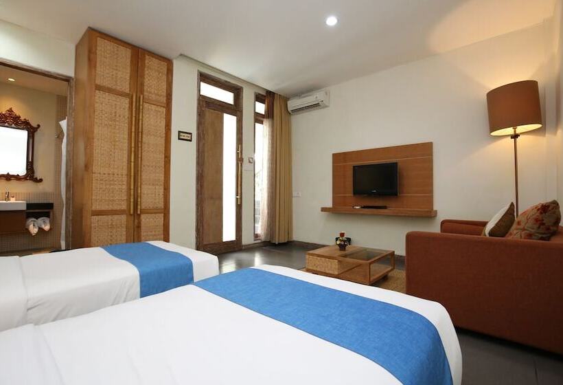 디럭스 룸, Pondok Sari Kuta