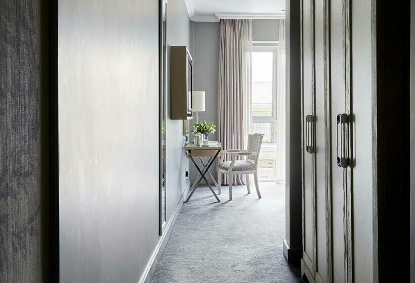 חדר דלוקס, Queen Victoria Hotel By Newmark