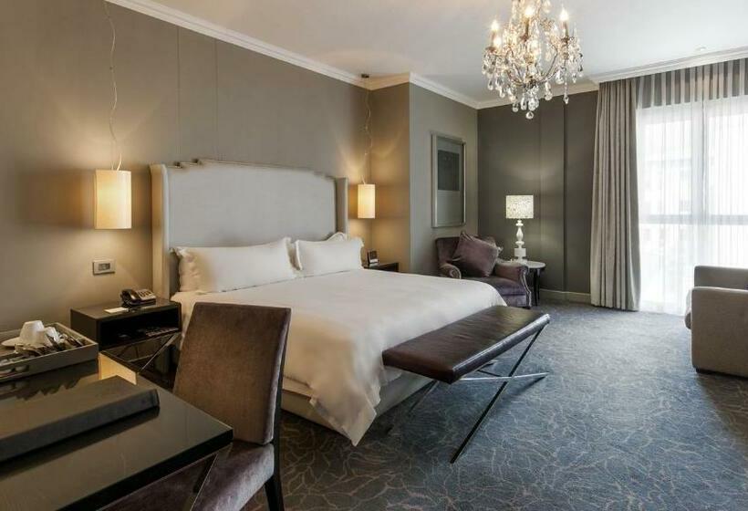 חדר דלוקס, Queen Victoria Hotel By Newmark