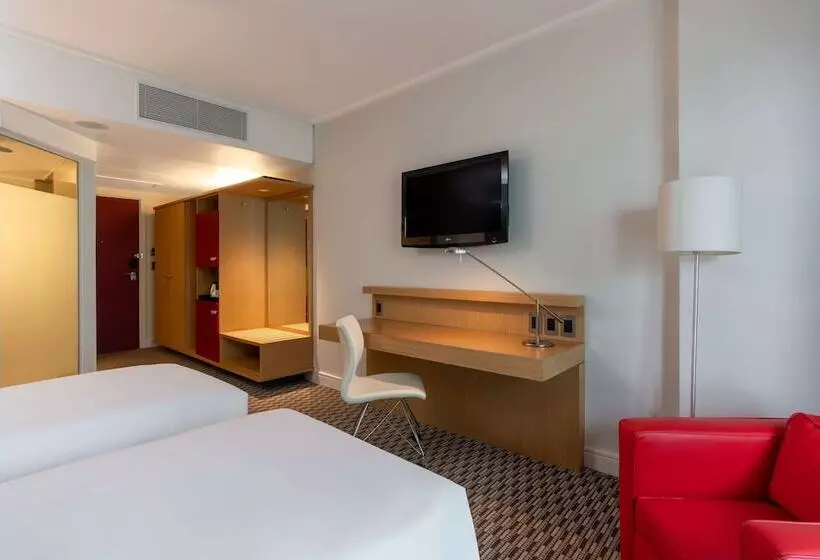 اتاق استاندارد, Radisson Blu Gautrain Hotel, Sandton Johannesburg