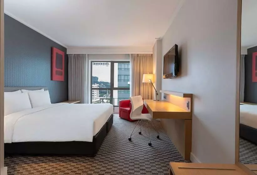 اتاق استاندارد, Radisson Blu Gautrain Hotel, Sandton Johannesburg