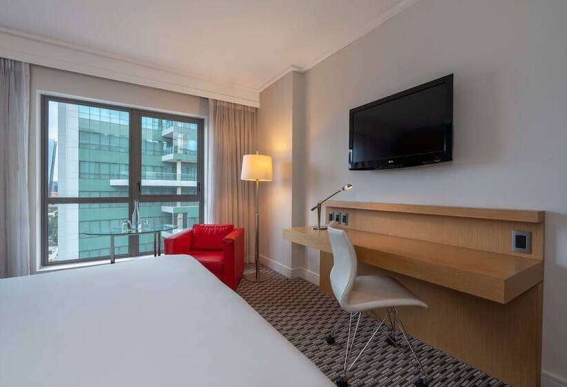 标准间, Radisson Blu Gautrain Hotel, Sandton Johannesburg