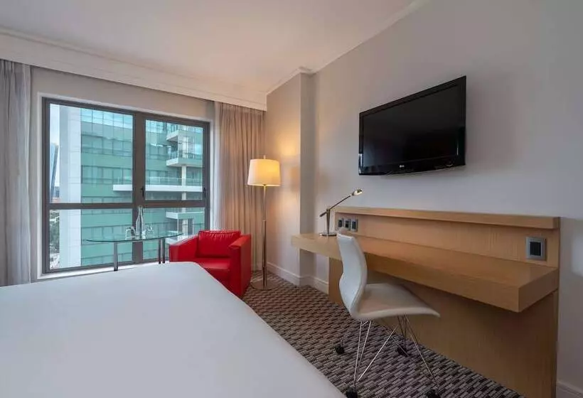 اتاق استاندارد, Radisson Blu Gautrain Hotel, Sandton Johannesburg