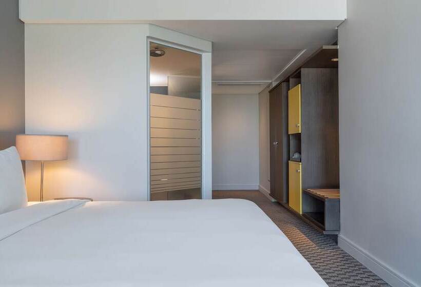 Номер Superior, Radisson Blu Gautrain Hotel, Sandton Johannesburg