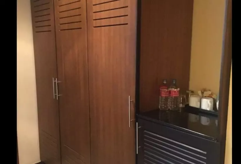 Sviitti, Ramada Katunayake