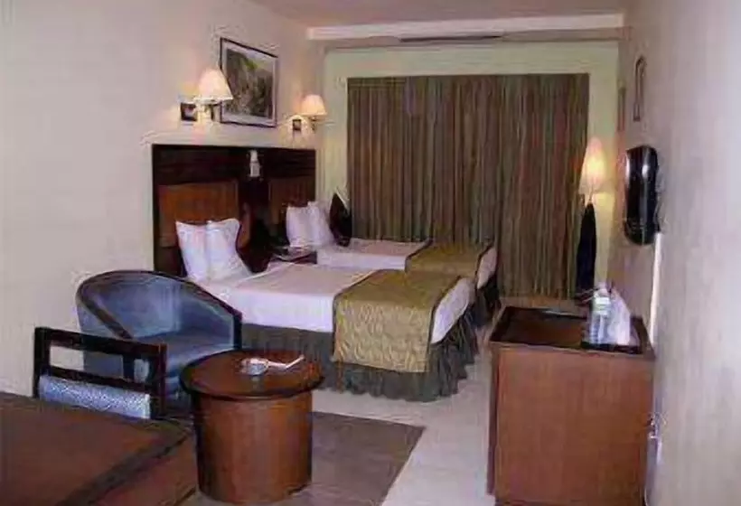 Standard-huone, Ramada Katunayake