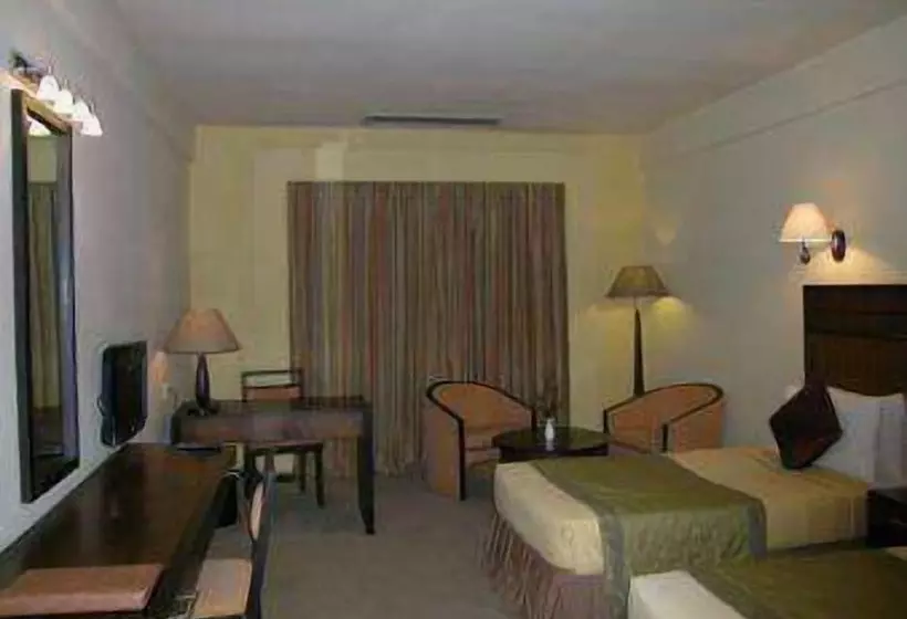 Deluxe-huone, Ramada Katunayake