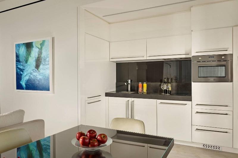 سوییت, Rang Dong