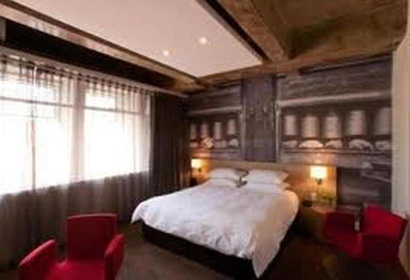 Quarto Estandar, Reef