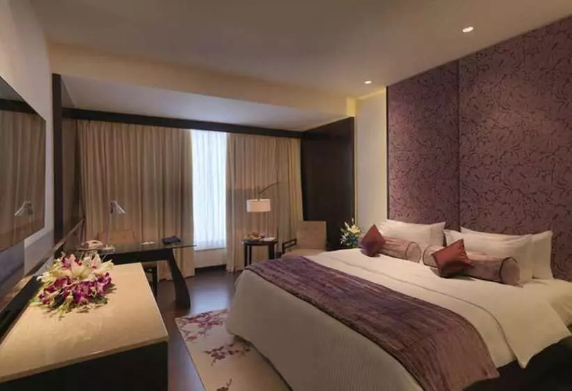 キングサイズベッドのデラックスルーム, Royal Orchid Jaipur, Tonk Road