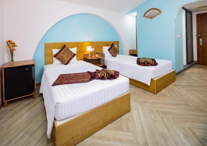 اتاق لوکس, Prime New