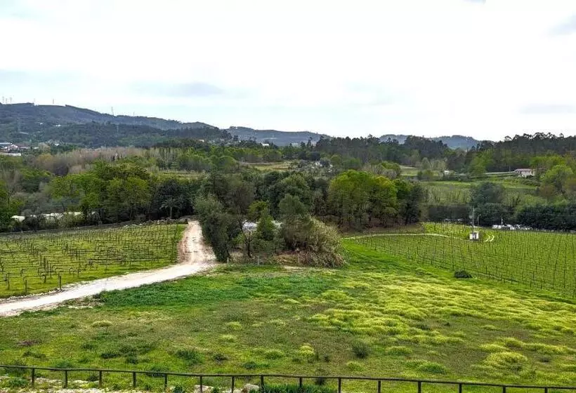 Talo 1 Makuuhuone, Quinta Do Burgo Nature