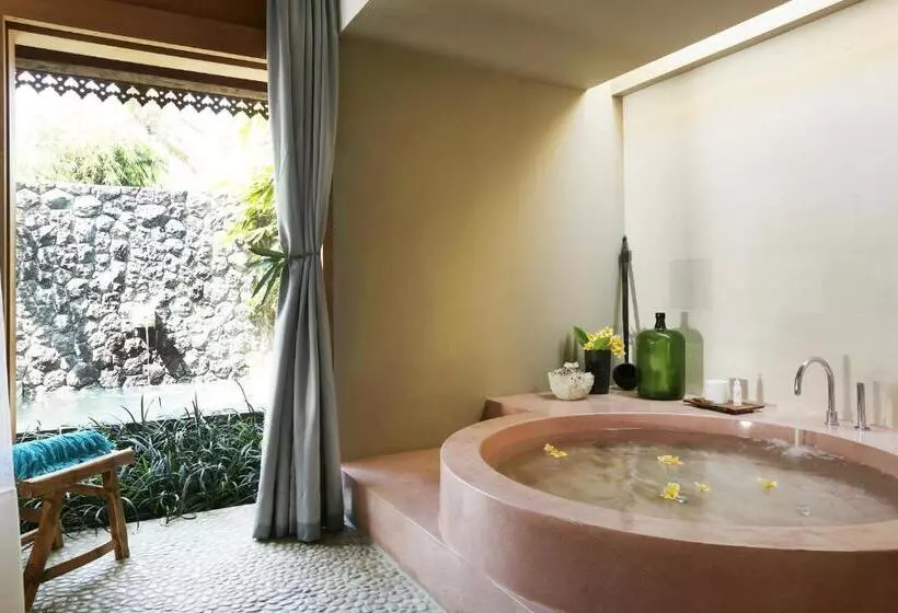 プール付き２人用あアパート, The Purist Villas & Spa Ubud