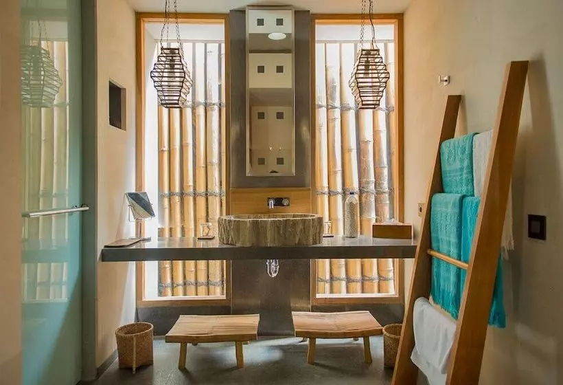 プール付き２人用あアパート, The Purist Villas & Spa Ubud