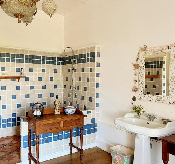 اتاق استاندارد با چشمانداز باغ, Habitation La Reine Du Camp Chambres D Hôtes