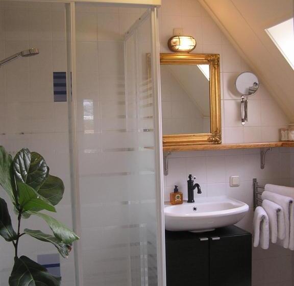 Quarto Deluxe, Rose Cottage B&b