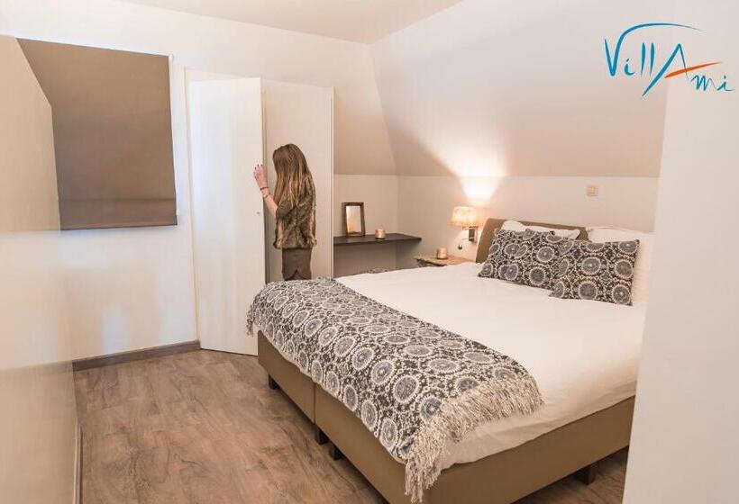 חדר דלוקס, Villami