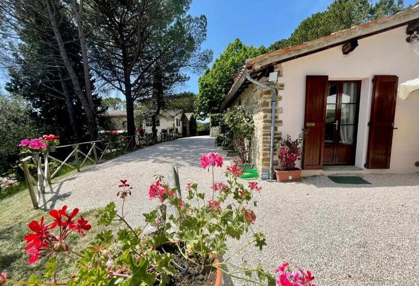 Дом 1 Спальня, La Panoramica Gubbio   Maison De Charme   Casette E Appartamenti Self Catering Per Vacanze Meravigli