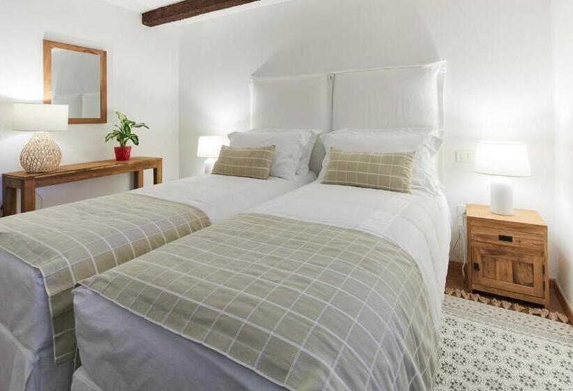 Апартаменты 3 Спальни, La Panoramica Gubbio   Maison De Charme   Casette E Appartamenti Self Catering Per Vacanze Meravigli