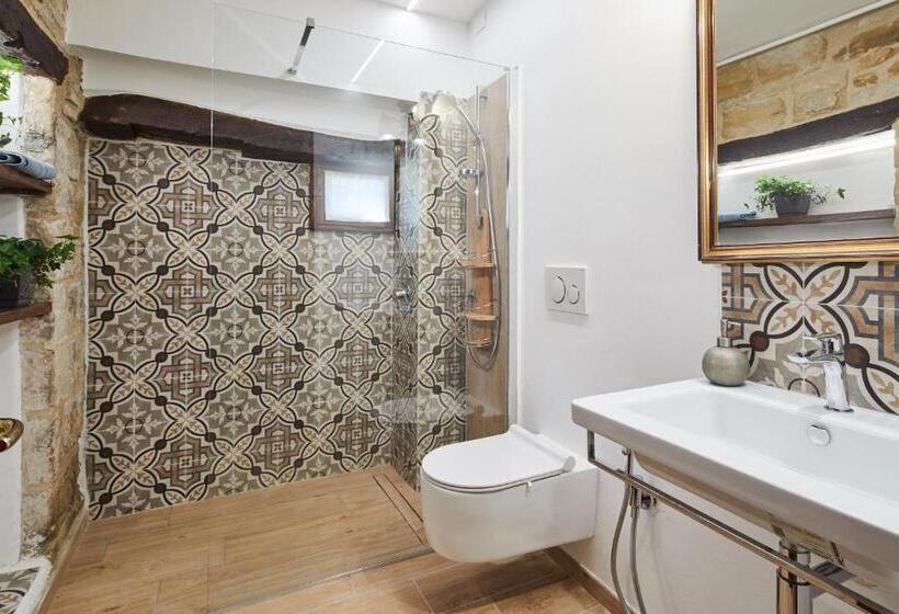Апартаменты 3 Спальни, La Panoramica Gubbio   Maison De Charme   Casette E Appartamenti Self Catering Per Vacanze Meravigli