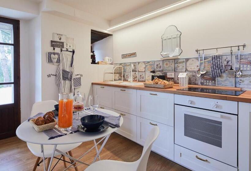 Апартаменты Superior 1 Спальня, La Panoramica Gubbio   Maison De Charme   Casette E Appartamenti Self Catering Per Vacanze Meravigli
