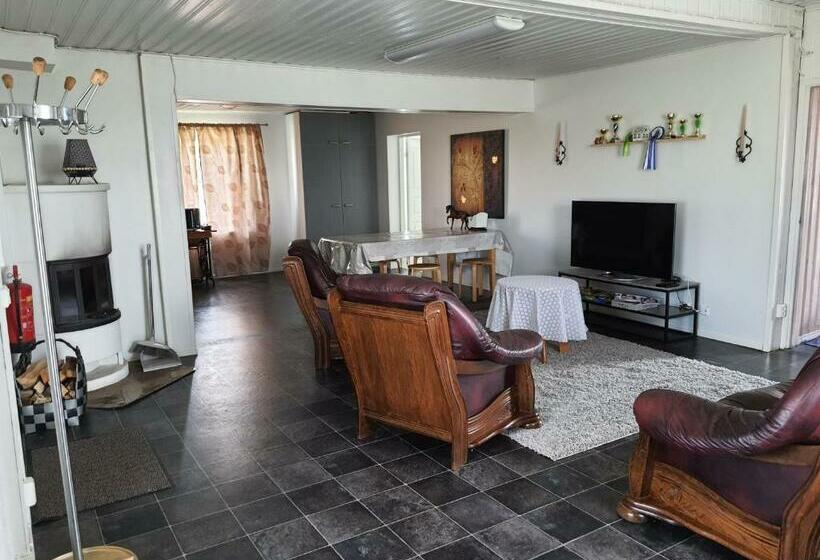 Апартаменты 1 Спальня, Tiinan Tallin Talo