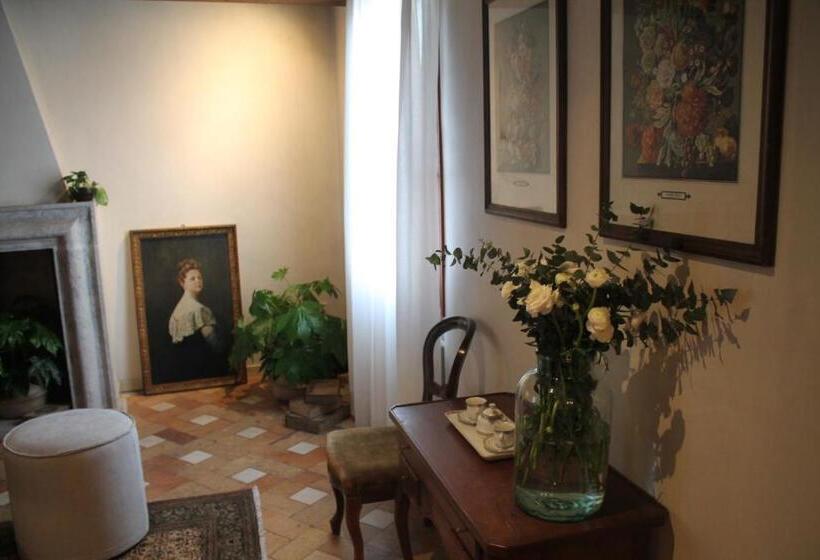 غرفة سوبيريور سرير كينج, Little Garden