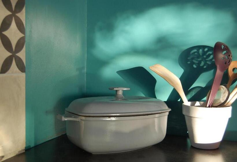 庭の見える１ベッドルームアパートメント, Chambre D Hôte Et Gîte De Cantagrel