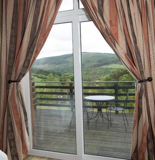 家庭间, Wicklow Way Lodge