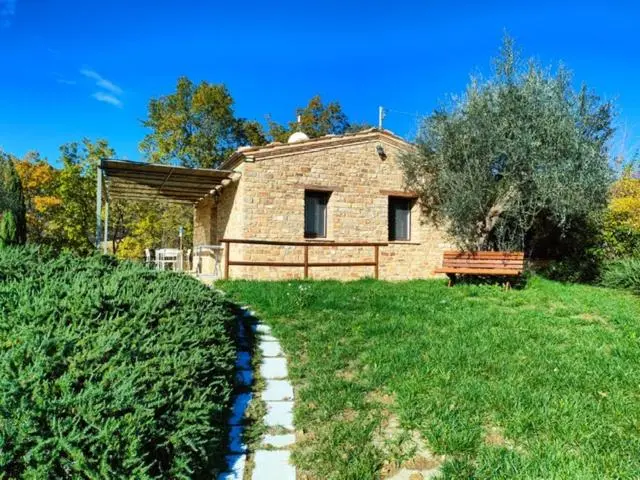 庭の見える１ベッドルームアパートメント, Agriturismo Borgo Del Ginepro