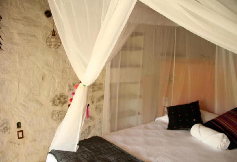 غرفة قياسية مطلّة علي البحر مزوَّدة بتراس, Sal De Mar