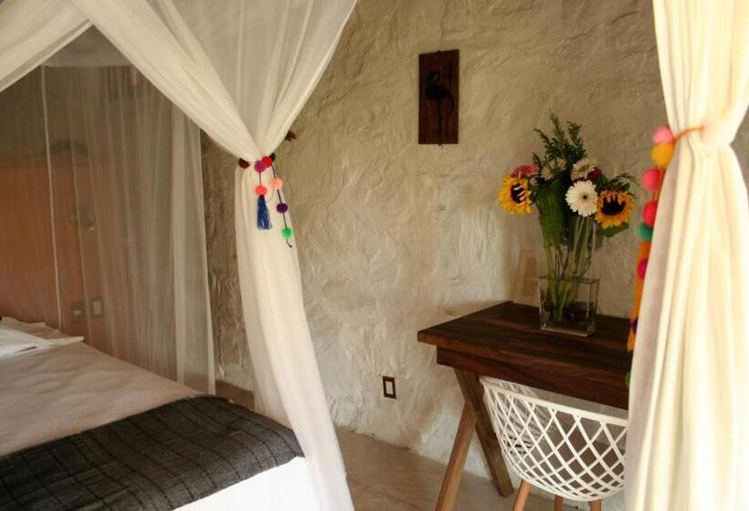 غرفة قياسية مطلّة علي البحر مزوَّدة بتراس, Sal De Mar