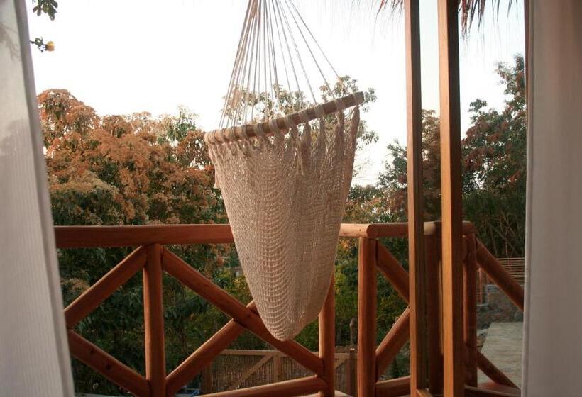 غرفة قياسية مطلّة علي البحر مزوَّدة بشُرفة, Sal De Mar