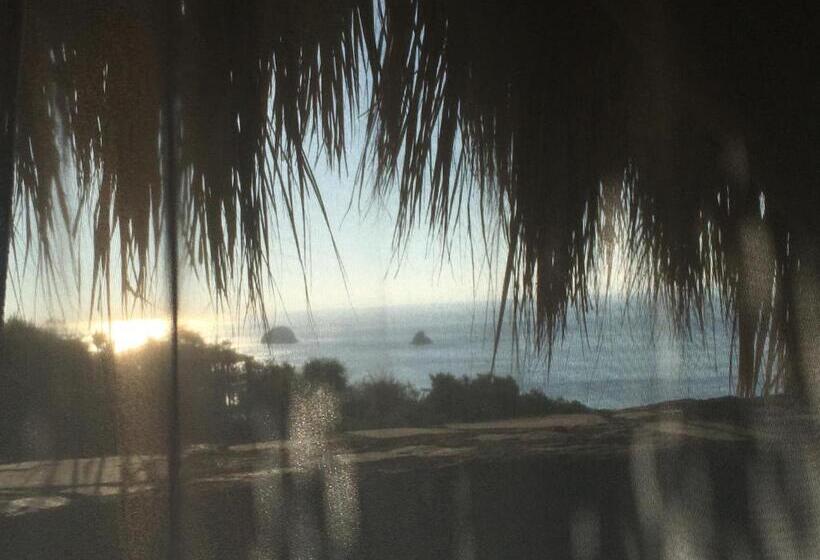 غرفة عائلية مطلّة علي البحر, Sal De Mar