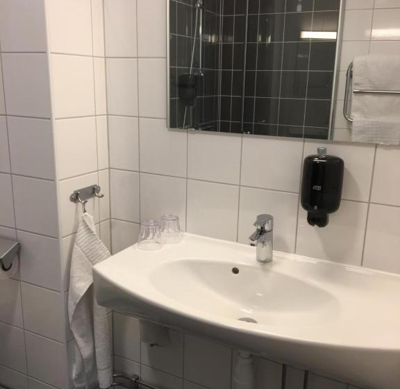 Номер Стандарт, ömc Kurshotell