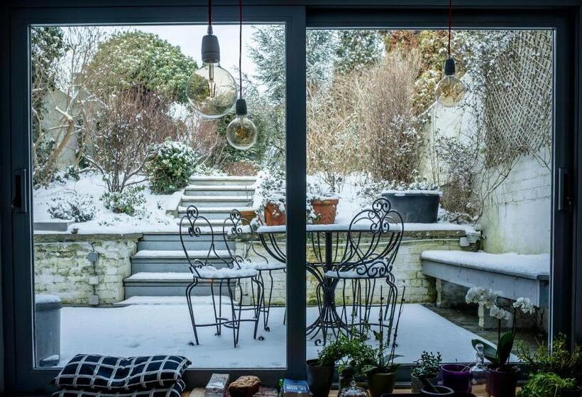 スタンダードシティビュールーム, W Allons Nous Dormir