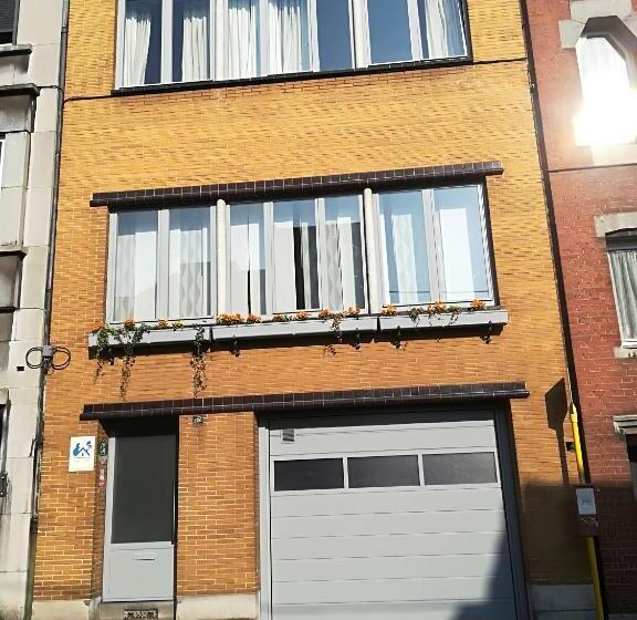 スタンダードシティビュールーム, W Allons Nous Dormir