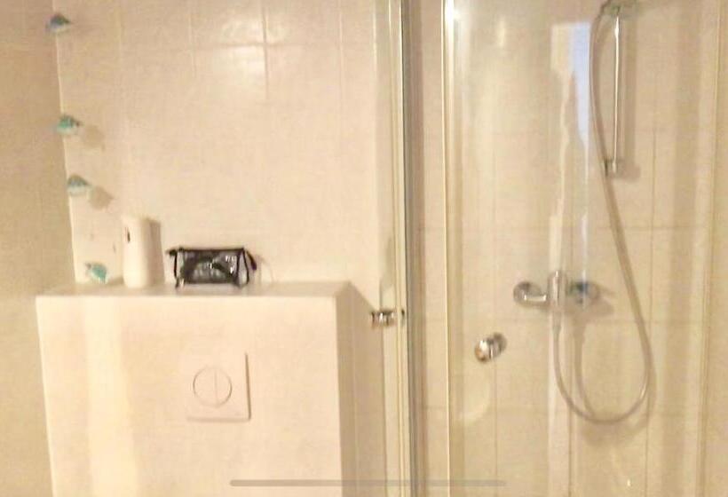 غرفة قياسية مزوَّدة بتراس, Landhaus Schlunt