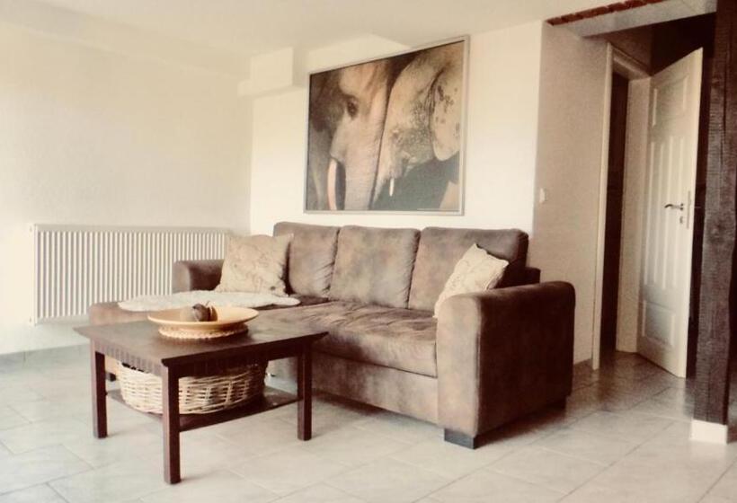 استوديو قياسي مطل على البحيرة, Landhaus Schlunt