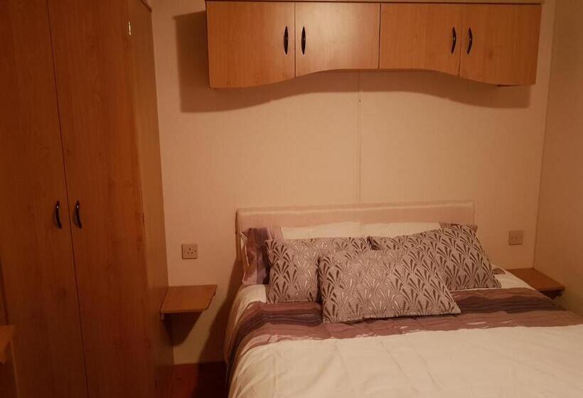 1间卧室的房子, The Jackdaw Pub Self Catering Static Caravan Free Breakfast Supplied