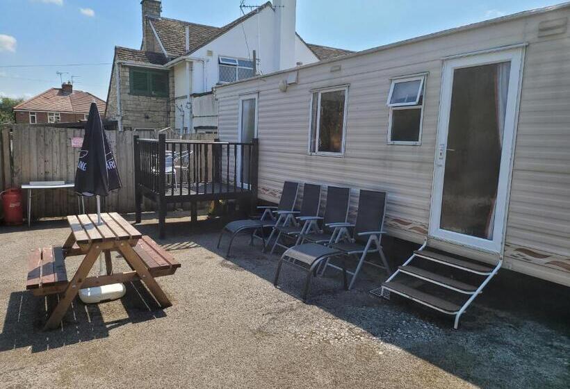 Дом 1 Спальня, The Jackdaw Pub Self Catering Static Caravan Free Breakfast Supplied