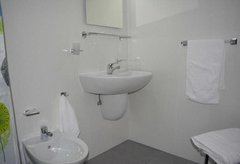 غرفة قياسية رباعية, Il Rifugio Di Laerte