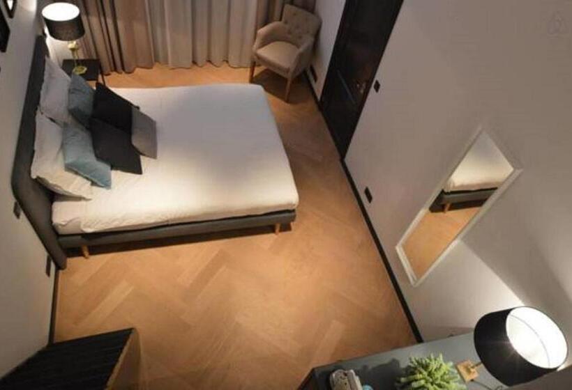 Standard-studio, Romantic Ground Floor Suite In Pijp Near Sarphatipark