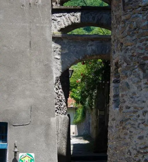 Standard Kolmen Hengen Huone, Au Cheval Blanc   Appartements Et Chambres D Hôtes