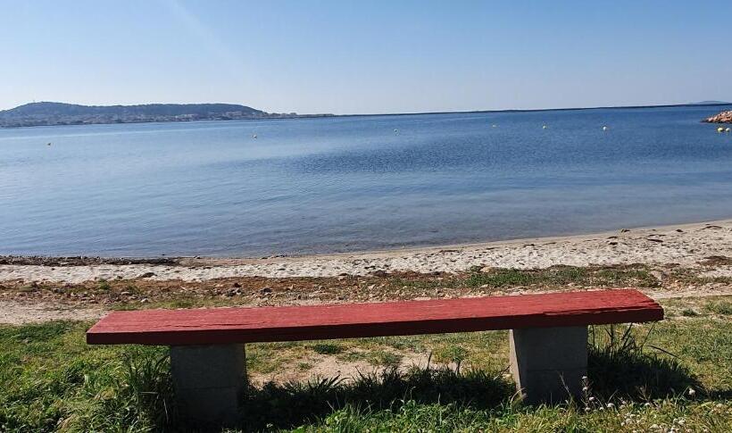 غرفة قياسية مطلّة علي البحيرة, Chambre à Bouzigues Dans Villa Individuelle