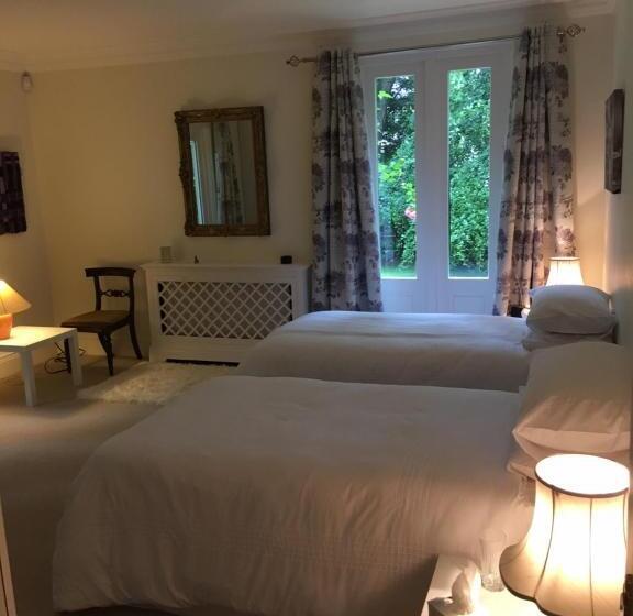 스탠다드 룸, Gweebarra