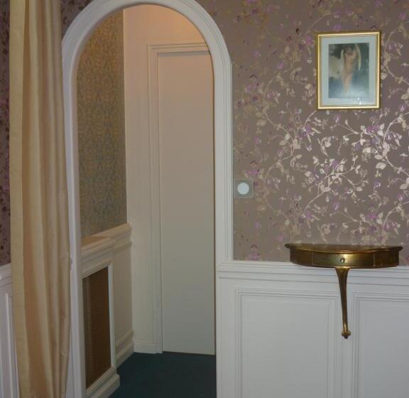 جناح غرفتين نوم, Stretcha