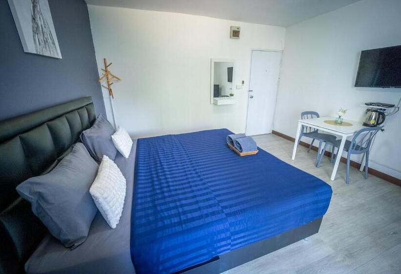 スタンダードルーム, Baansuay Rattanathibet Apartment