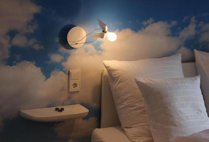 스탠다드 룸, Julius In Der Pfalz